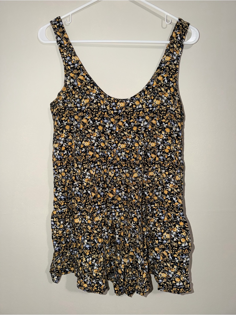 Natural Life Women’s XS/S Floral Sleeveless Romper Black Yellow Blue